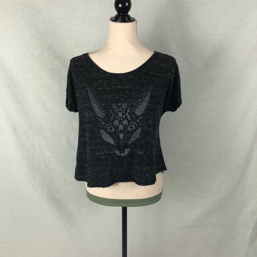 Hollister Edgy Fox Tee  XS/S